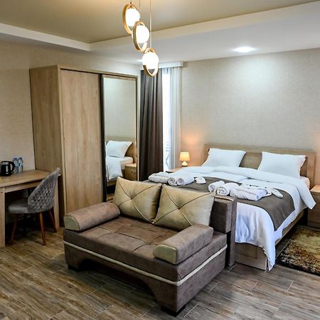 Hotel K124 Kutaisi Bagian luar foto